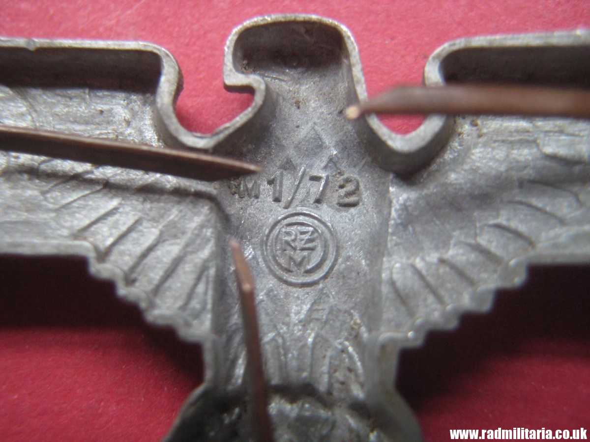 & WW2 Nazi German NSDAP eagle BADGE - zinc Cap Badge, marked: RZM M1/72 - very good condition. - Image 4