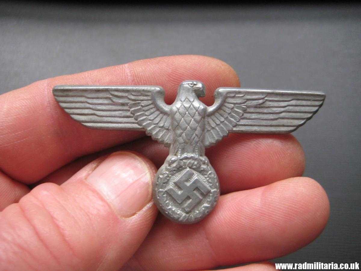 & WW2 Nazi German NSDAP eagle BADGE - zinc Cap Badge, marked: RZM M1/72 - very good condition. - Image 17