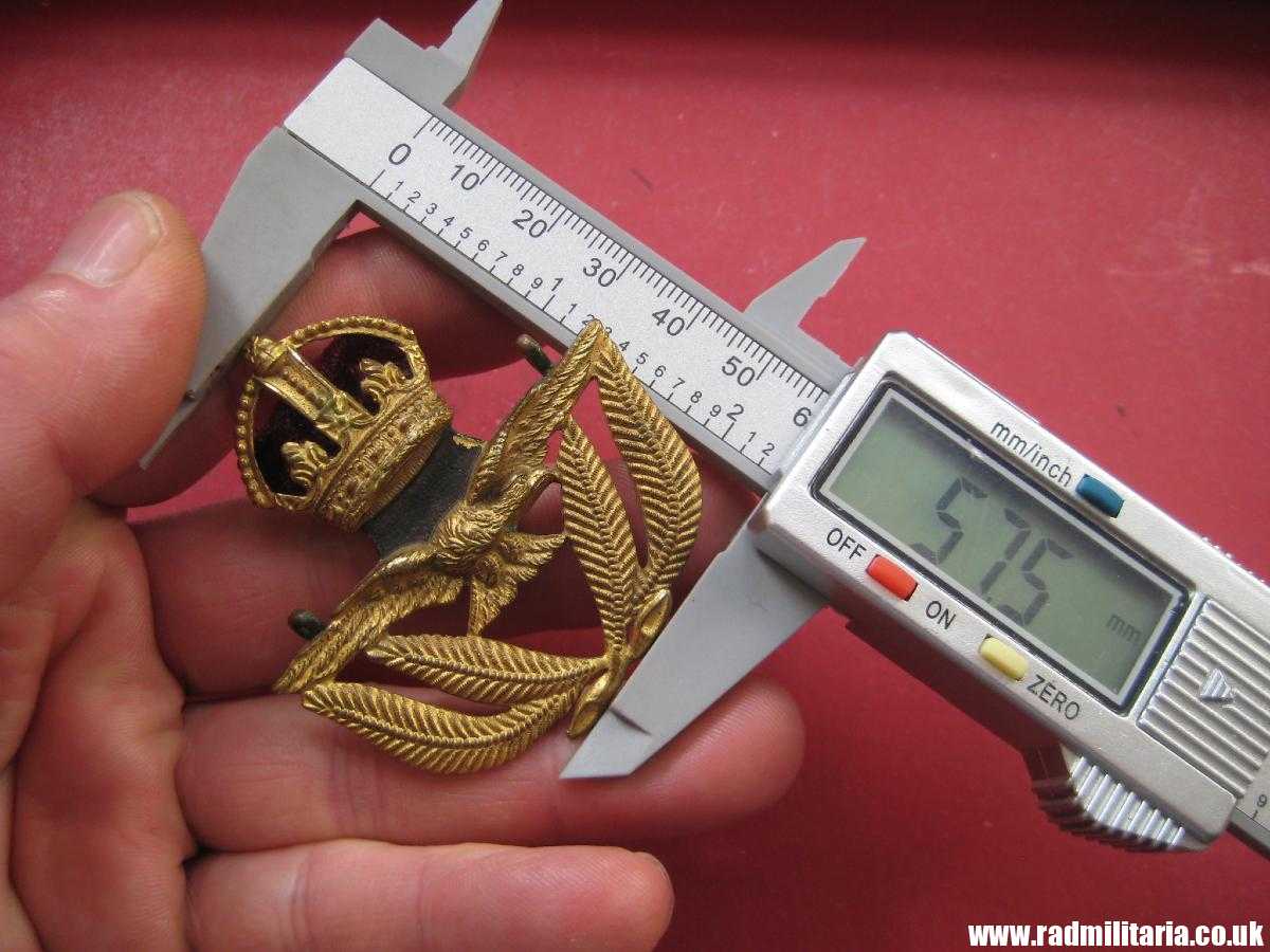 & WW2 Royal Air Force Service CAP BADGE original RAF warrant officer badge, original. - Image 13