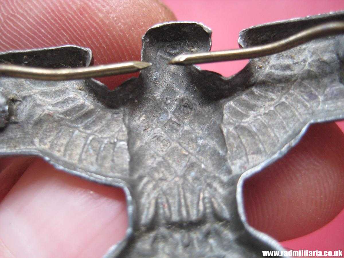 & WW2 original Nazi German metal NSDAP or SA EAGLE Cap BADGE - zinc, maker: RZM M1/7 - Image 9