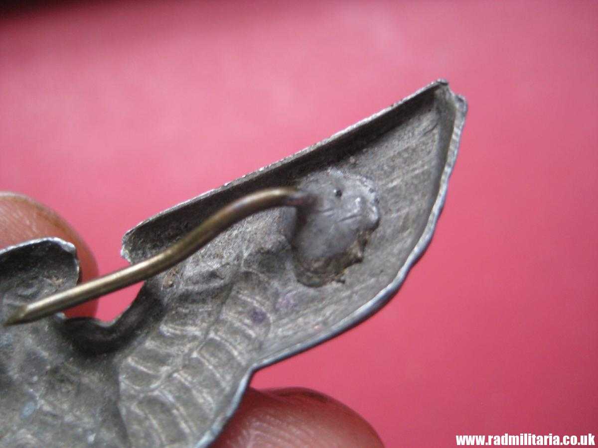 & WW2 original Nazi German metal NSDAP or SA EAGLE Cap BADGE - zinc, maker: RZM M1/7 - Image 10