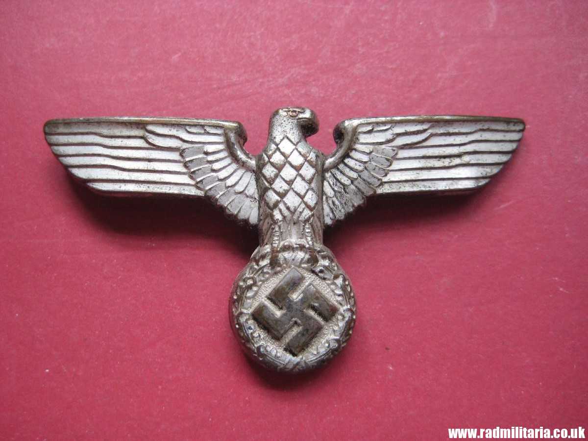 & WW2 Nazi German NSDAP eagle BADGE - Cap Badge, marked: RZM M1/21 - metal Cupal? - Image 6