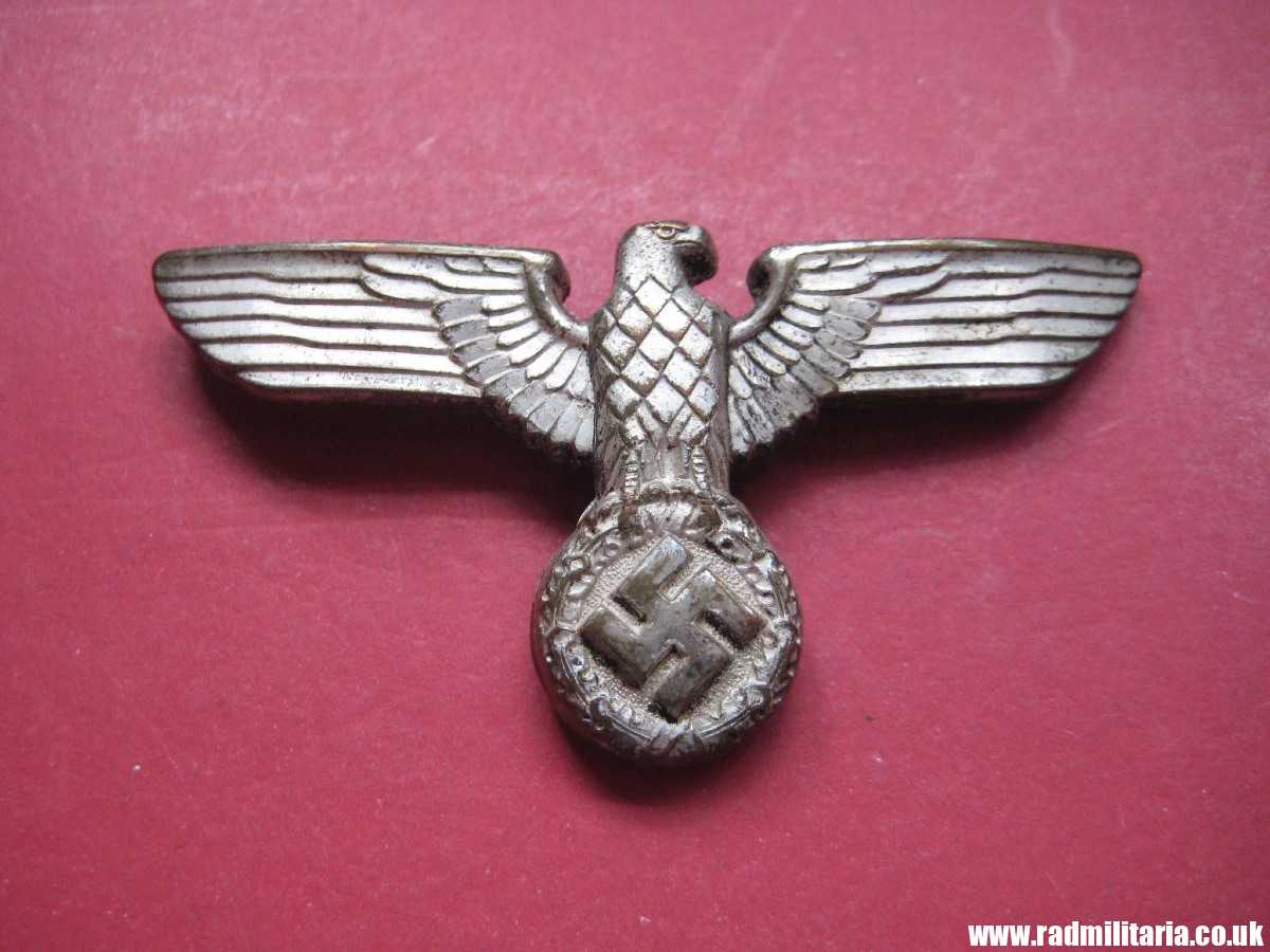 & WW2 Nazi German NSDAP eagle BADGE - Cap Badge, marked: RZM M1/21 - metal Cupal? - Image 8