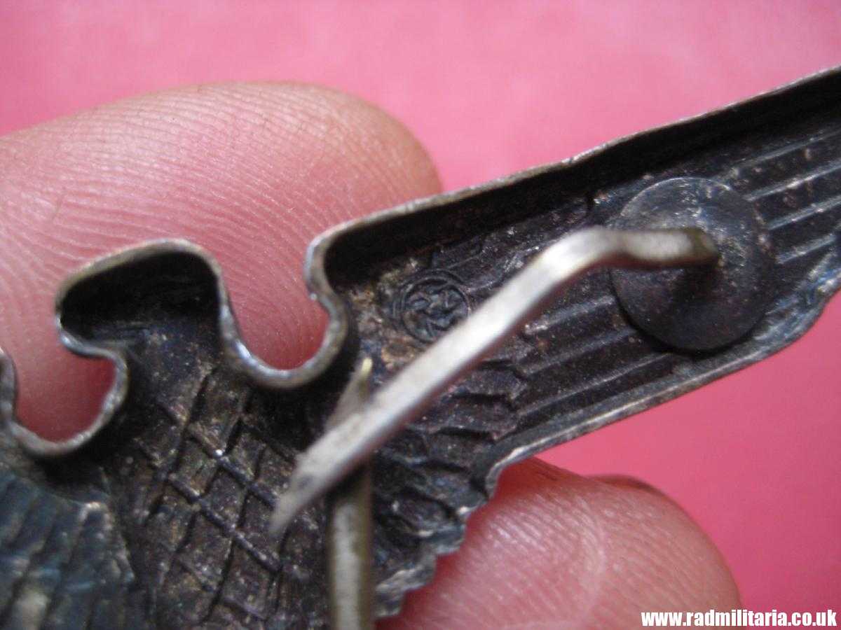 & WW2 Nazi German NSDAP eagle BADGE - Cap Badge, marked: RZM M1/21 - metal Cupal? - Image 9