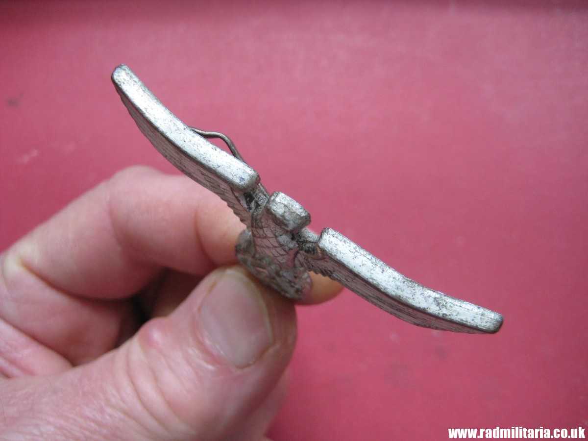 & WW2 Nazi German NSDAP eagle BADGE - Cap Badge, marked: RZM M1/21 - metal Cupal? - Image 19