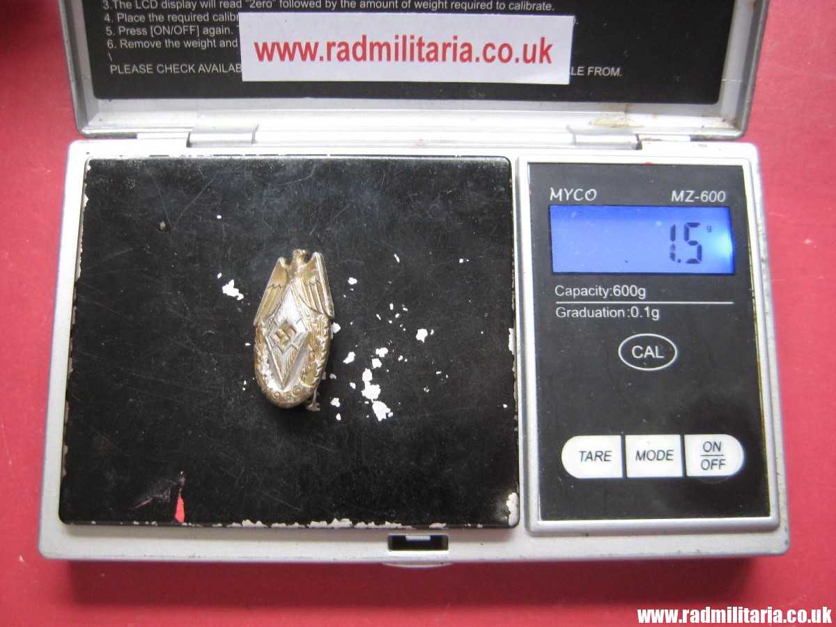 & WW2 German HJ HitlerJugend BADGE 1936 in very good condition, R. Sieper & Sohne. - Image 13