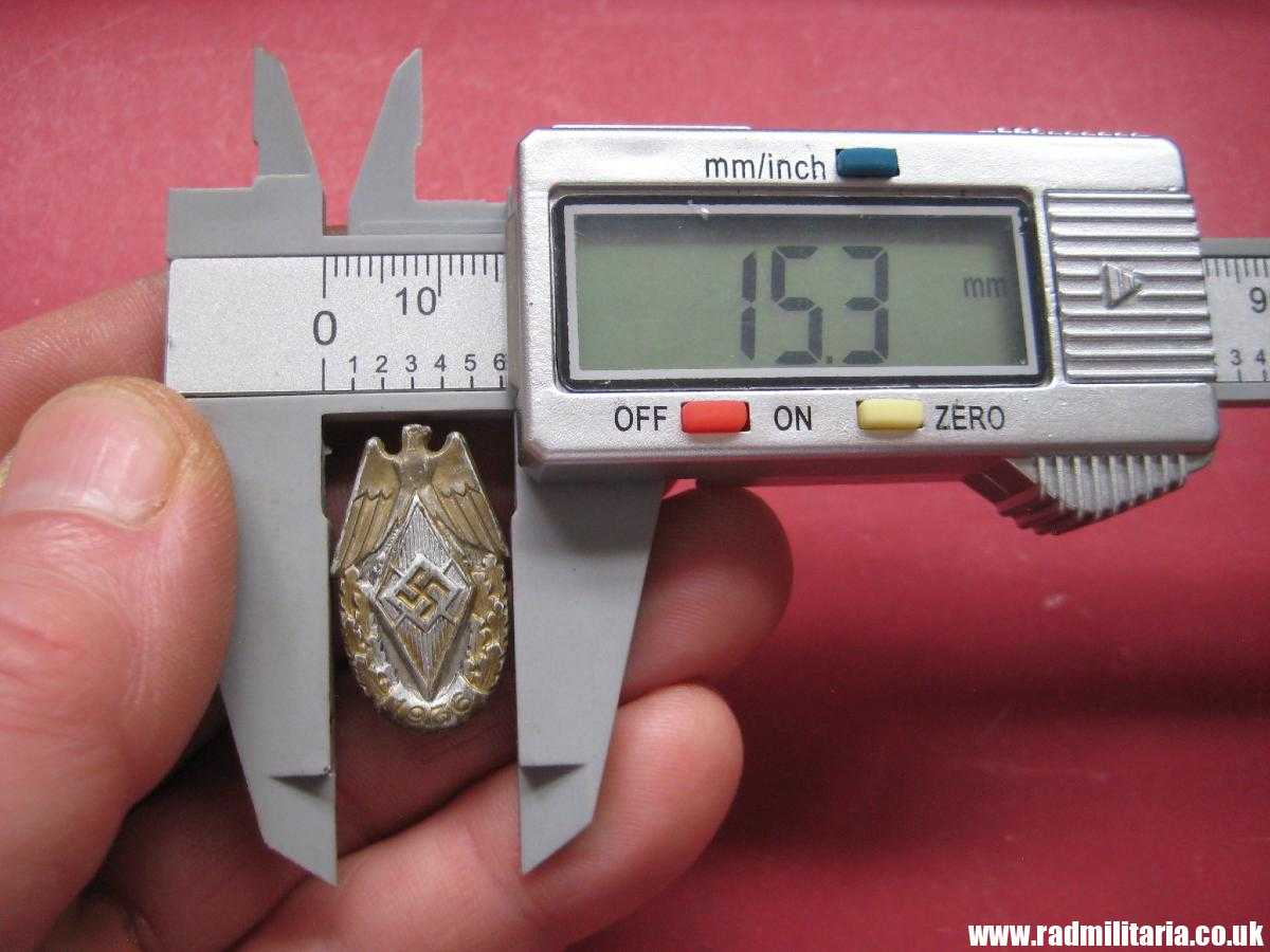 & WW2 German HJ HitlerJugend BADGE 1936 in very good condition, R. Sieper & Sohne. - Image 15