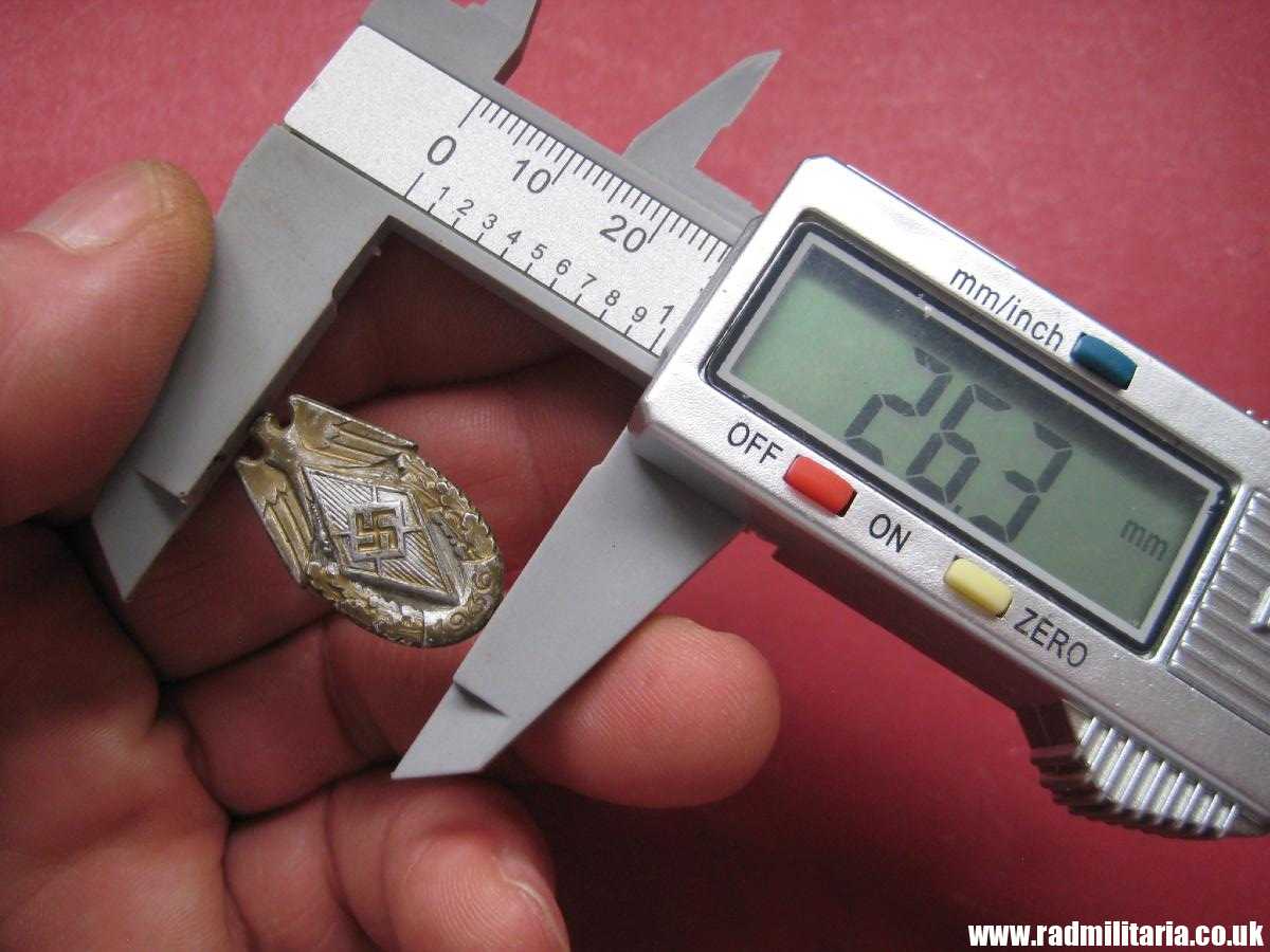 & WW2 German HJ HitlerJugend BADGE 1936 in very good condition, R. Sieper & Sohne. - Image 14