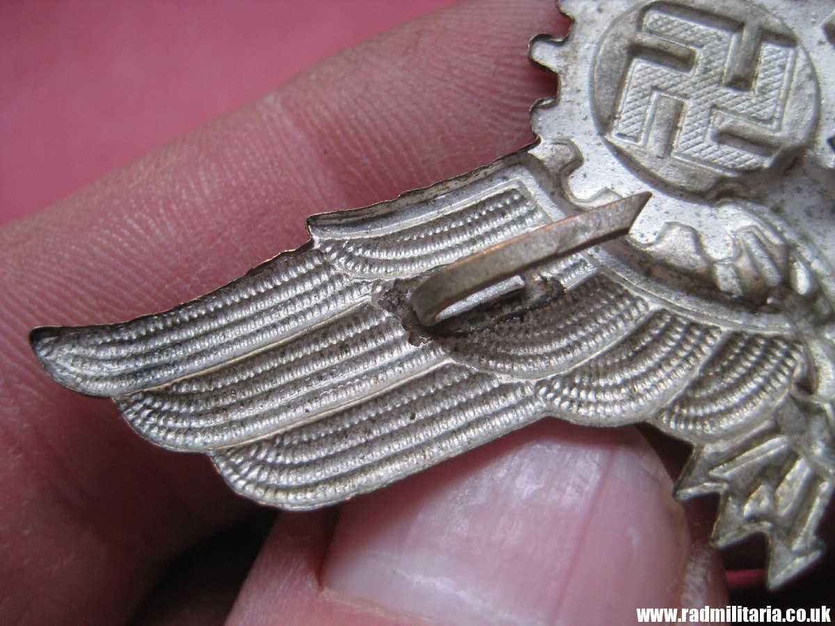 & WW2 very rare German CAP BADGE - Tramway (StraSenbahn, Deutsche Reichsbahn) Peaked CAP BADGE, genuine. - Image 12