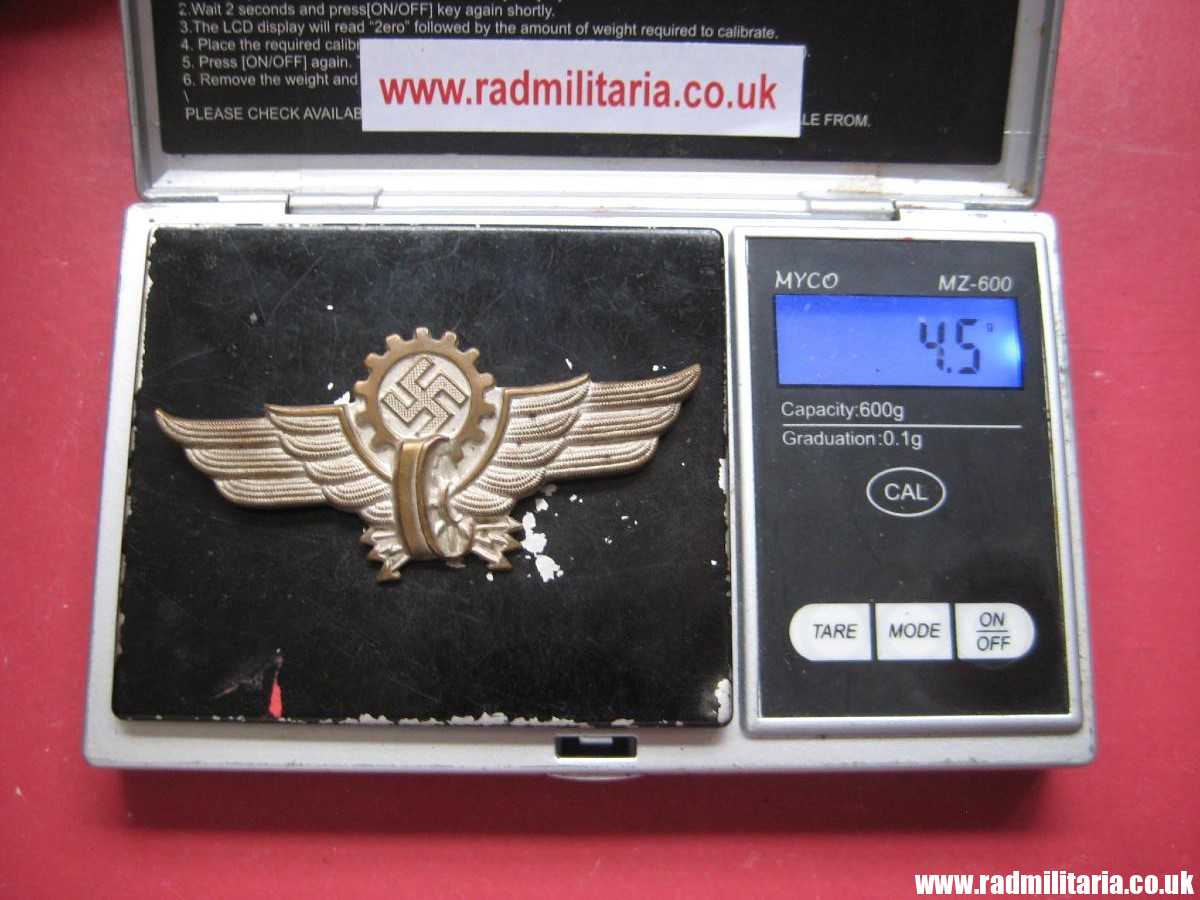 & WW2 very rare German CAP BADGE - Tramway (StraSenbahn, Deutsche Reichsbahn) Peaked CAP BADGE, genuine. - Image 22