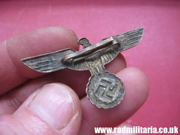 & WW2 rare FIRST PATTERN German metal EAGLE Cap BADGE in very good ...
