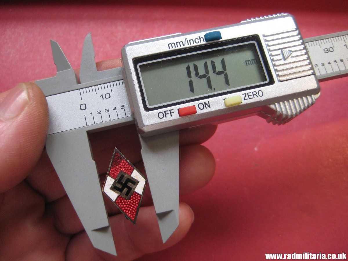 & WW2 German HJ knife ENAMEL BADGE - HitlerJugend. RZM M1/15. Genuine badge ! - Image 14
