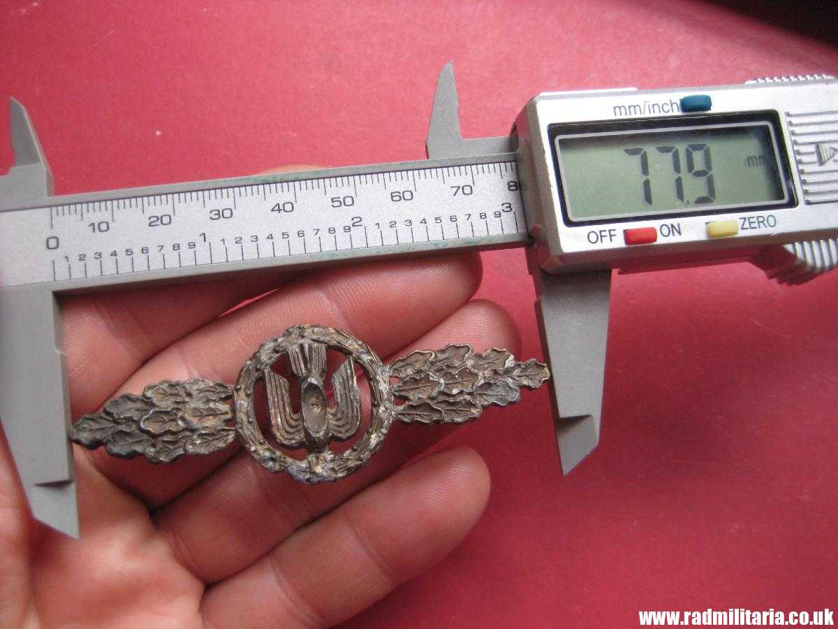 SOLD & WW2 original LUFTWAFFE BADGE: Squadron Clasp for Bomber Pilots, poor condition - metal detecting find..*****.. - Image 3