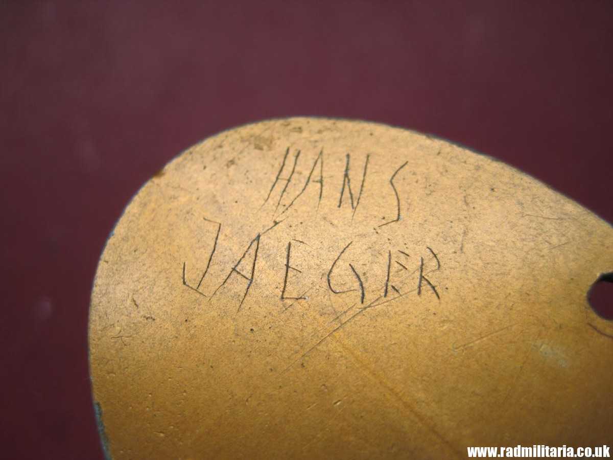 & original WW2 KRIEGSMARINE DOG TAG - ID DISC: Hans Jaeger (N)42372/43(D) good condition. - Image 9