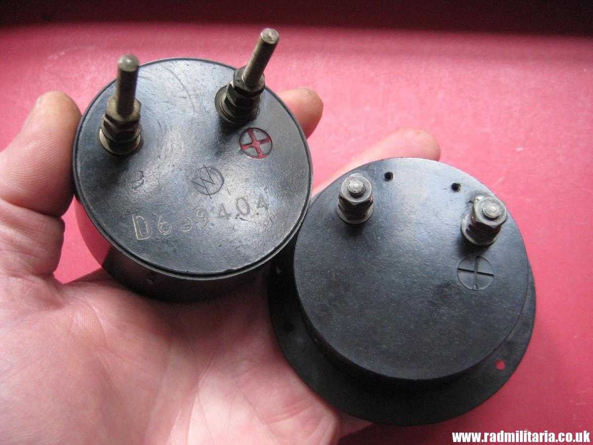 & WW2 British A.M. Air Ministry COCKPIT INDICATORS SET of 2: 1942 & 1944 genuine. - Image 11