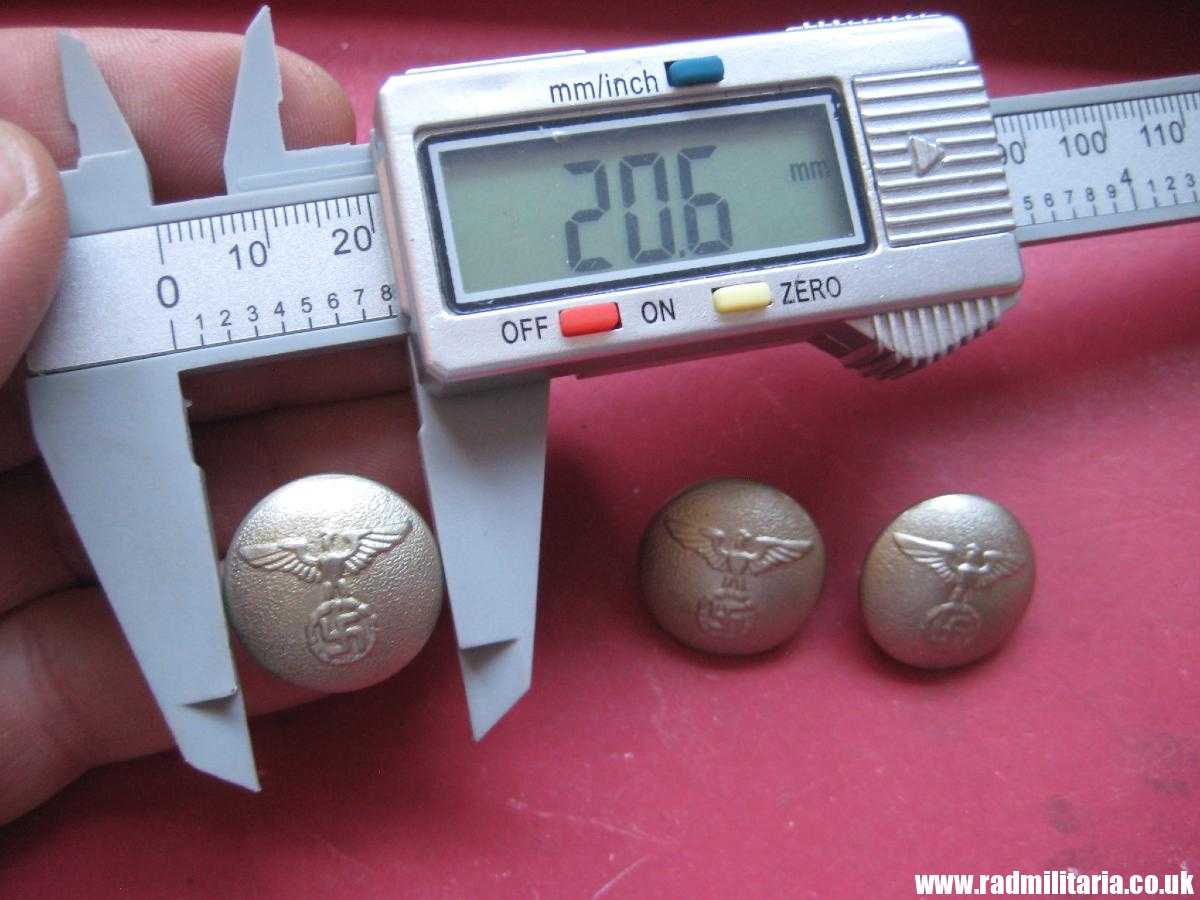 & SET of 3 NSDAP BUTTONS made of white metal in perfect condition. - Image 15