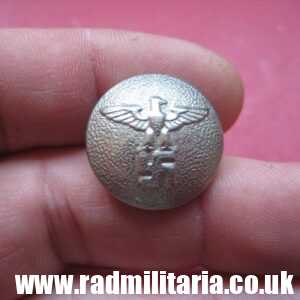 & WW2 German white metal NSDAP BUTTON, marked: RZM M5/82 - very good condition.