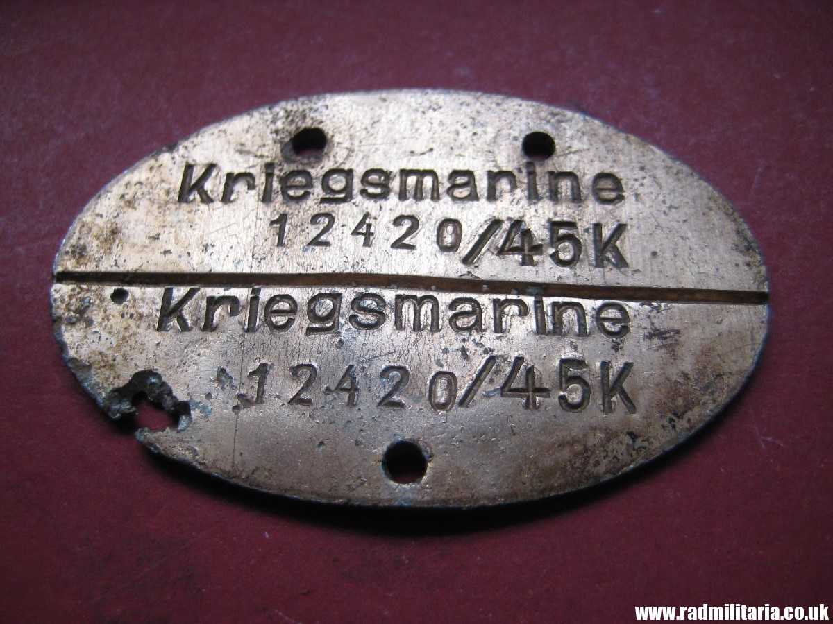 & original WW2 KRIEGSMARINE DOG TAG from 1945 - aluminum ID DISC: KRIEGSMARINE 12420/45K - Image 4