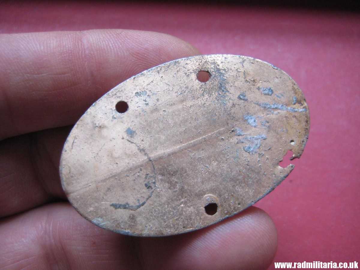 & original WW2 KRIEGSMARINE DOG TAG from 1945 - aluminum ID DISC: KRIEGSMARINE 12420/45K - Image 7