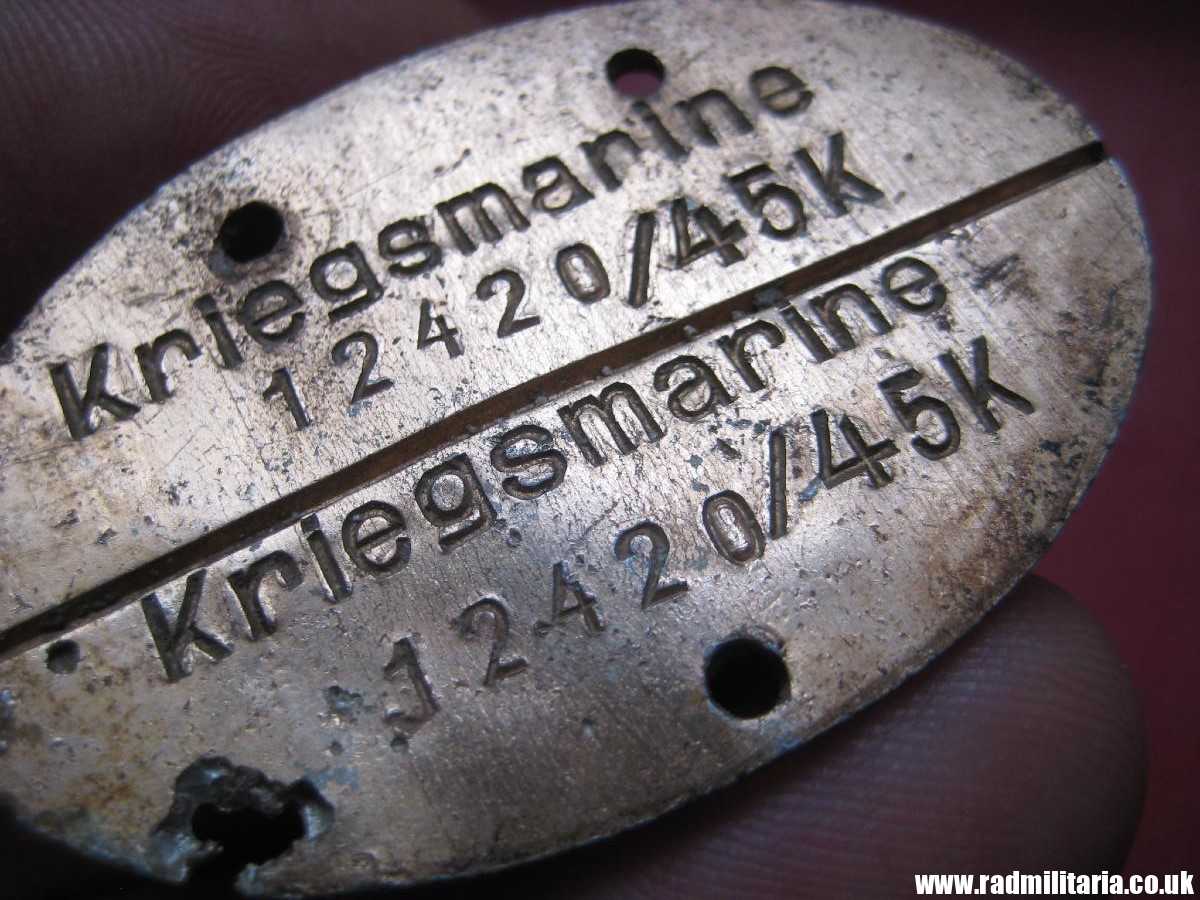 & original WW2 KRIEGSMARINE DOG TAG from 1945 - aluminum ID DISC: KRIEGSMARINE 12420/45K - Image 10