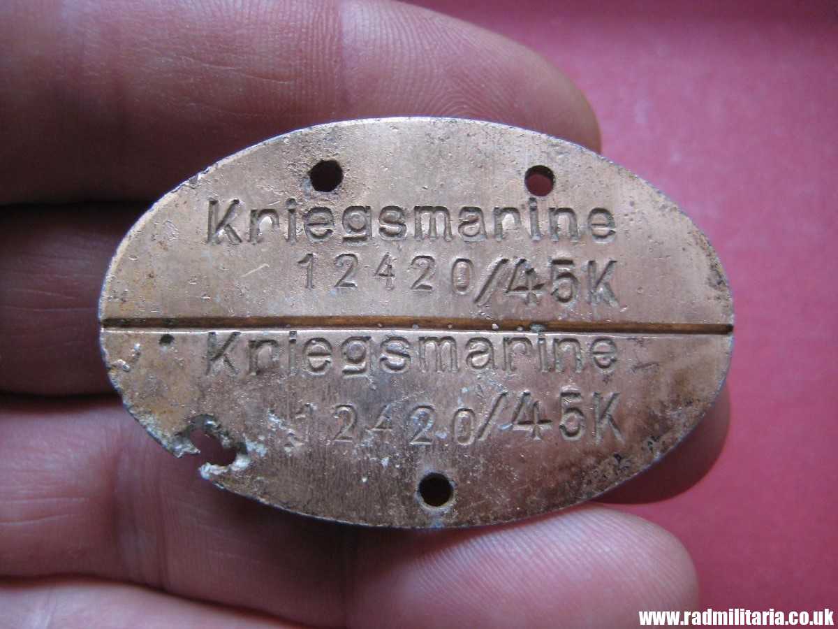 & original WW2 KRIEGSMARINE DOG TAG from 1945 - aluminum ID DISC: KRIEGSMARINE 12420/45K - Image 11
