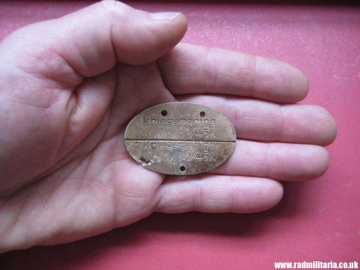 & original WW2 KRIEGSMARINE DOG TAG from 1945 - aluminum ID DISC: KRIEGSMARINE 12420/45K - Image 13