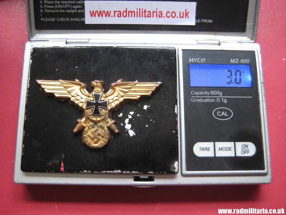 & original German KRIEGSMARINE EAGLE BADGE - gilded BADGE marked: GES. GESCH. - Image 18