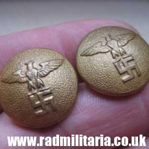 & WW2 a PAIR of German NSDAP BUTTONS with eagle, rare marks: RZM M5/117/8 BERG NOLTE.