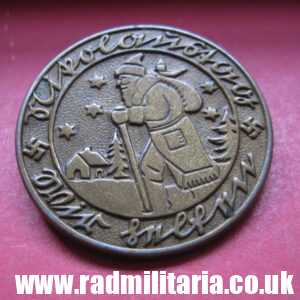 & WW2 original German 3rd Reich TINNIE BADGE German Saint Nicholas Day WHW donation badge - rare.
