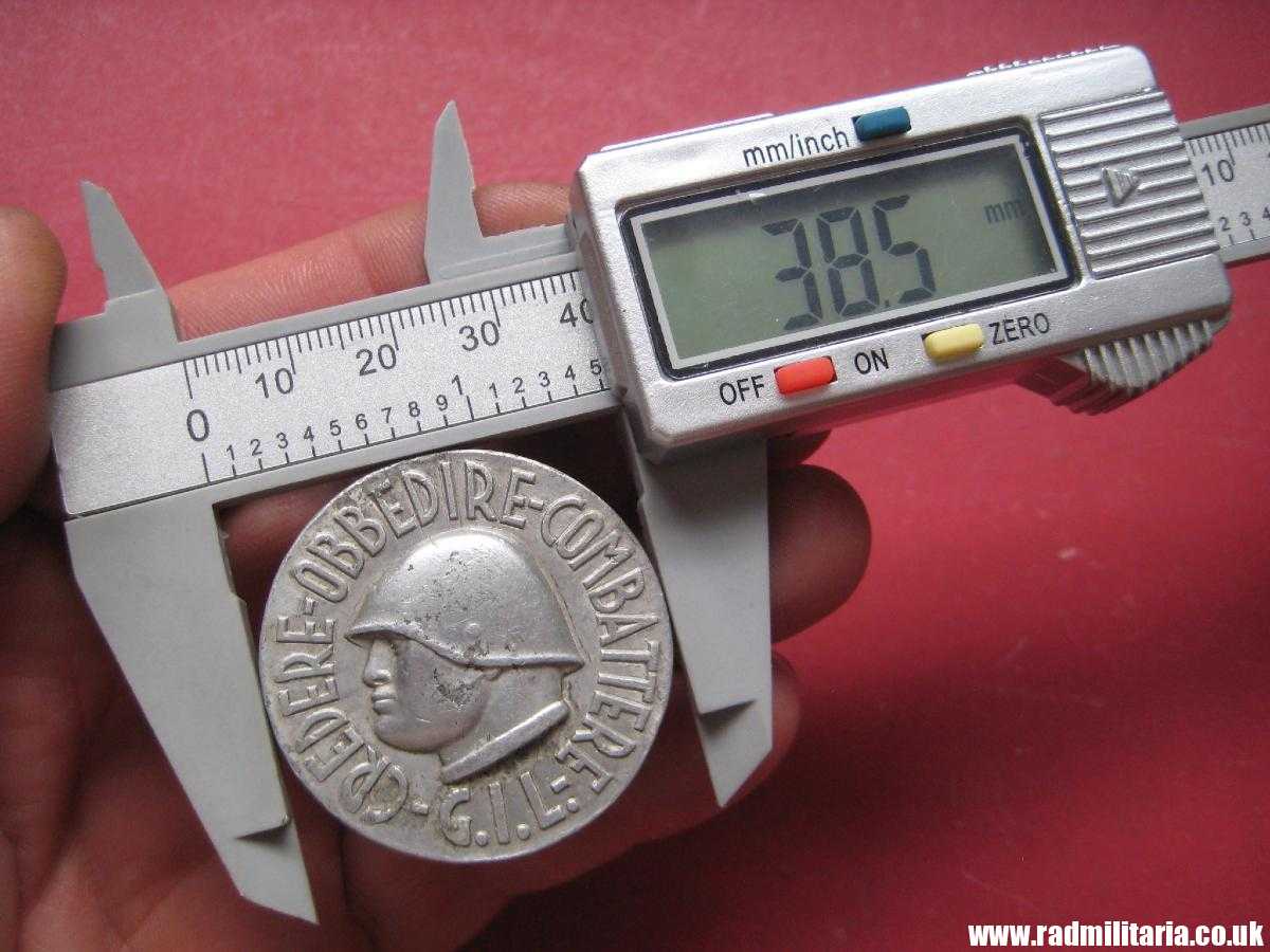 WW2 original ITALIAN FASCIST aluminum BADGE - CREDERE-OBBEDIRE-COMBATTARE G.I.L. - Image 12