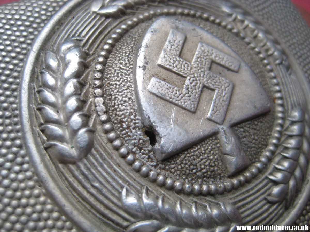 & WW2 original German RAD BELT BUCKLE made of aluminum, marked: K.u.Q.38 (Klein & Quenzer AG, Oberstein) - Image 20