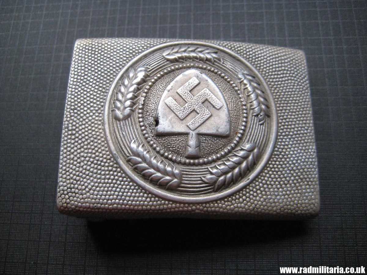 & WW2 original German RAD BELT BUCKLE made of aluminum, marked: K.u.Q.38 (Klein & Quenzer AG, Oberstein) - Image 26