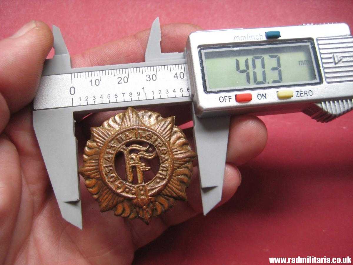 & genuine IRISH Defence Forces CAP BADGE in good used condition. - Image 15