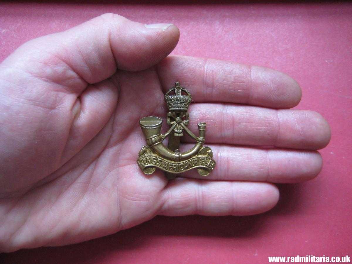 & WW1/WW2 British Army KING'S AFRICAN RIFLES metal CAP BADGE. - Image 5