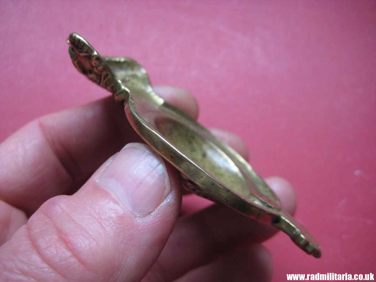 & original Victorian British Army Horse Martingale METAL BADGE. - Image 12