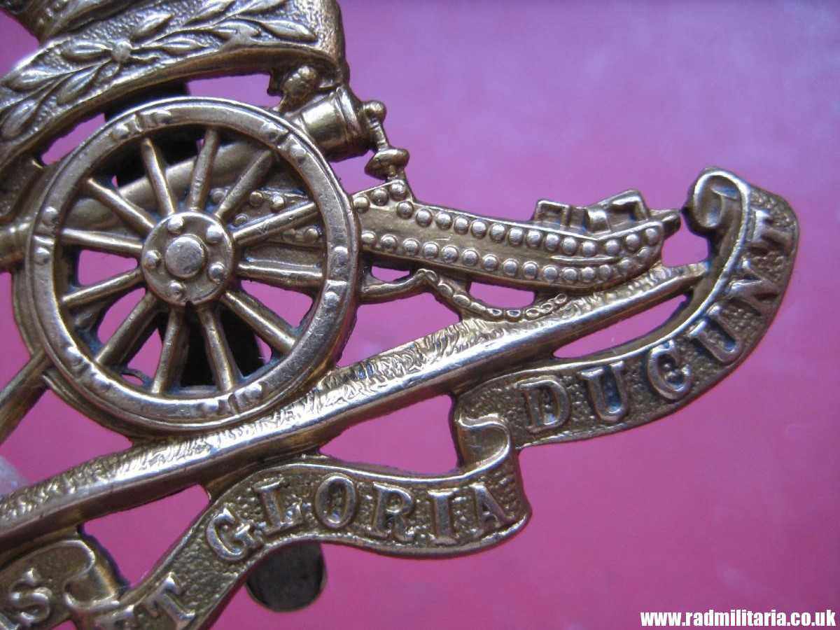 & WW1 British CAP BADGE: Royal Artillery Territorials. - Image 9