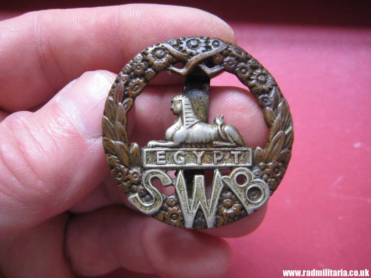 & WW1 original British CAP BADGE - South Wales Borderers with old repairing. - Image 2