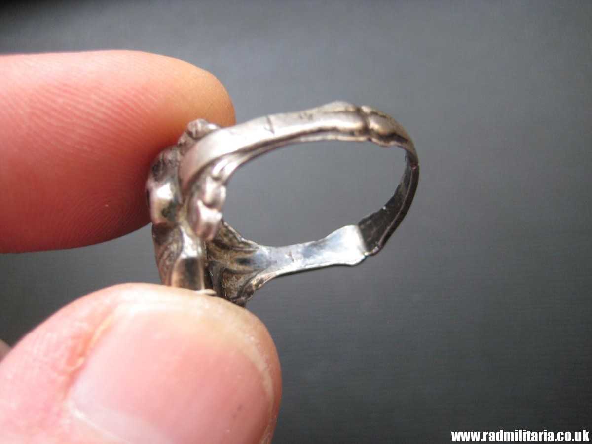 & WW2 original Waffen SS officer - SKULL RING, DEATH HEAD RING, silver "800". - Image 18