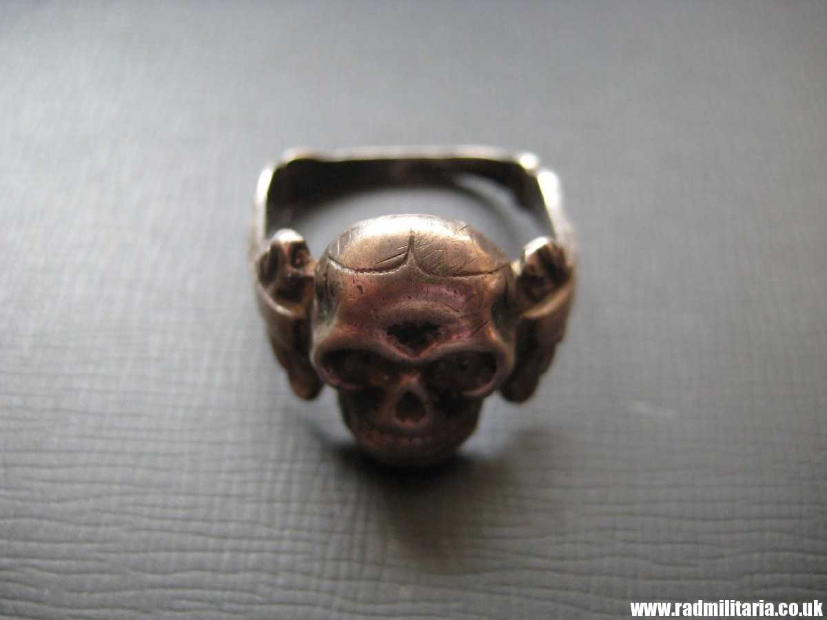 & WW2 original Waffen SS officer - SKULL RING, DEATH HEAD RING, silver "800". - Image 19