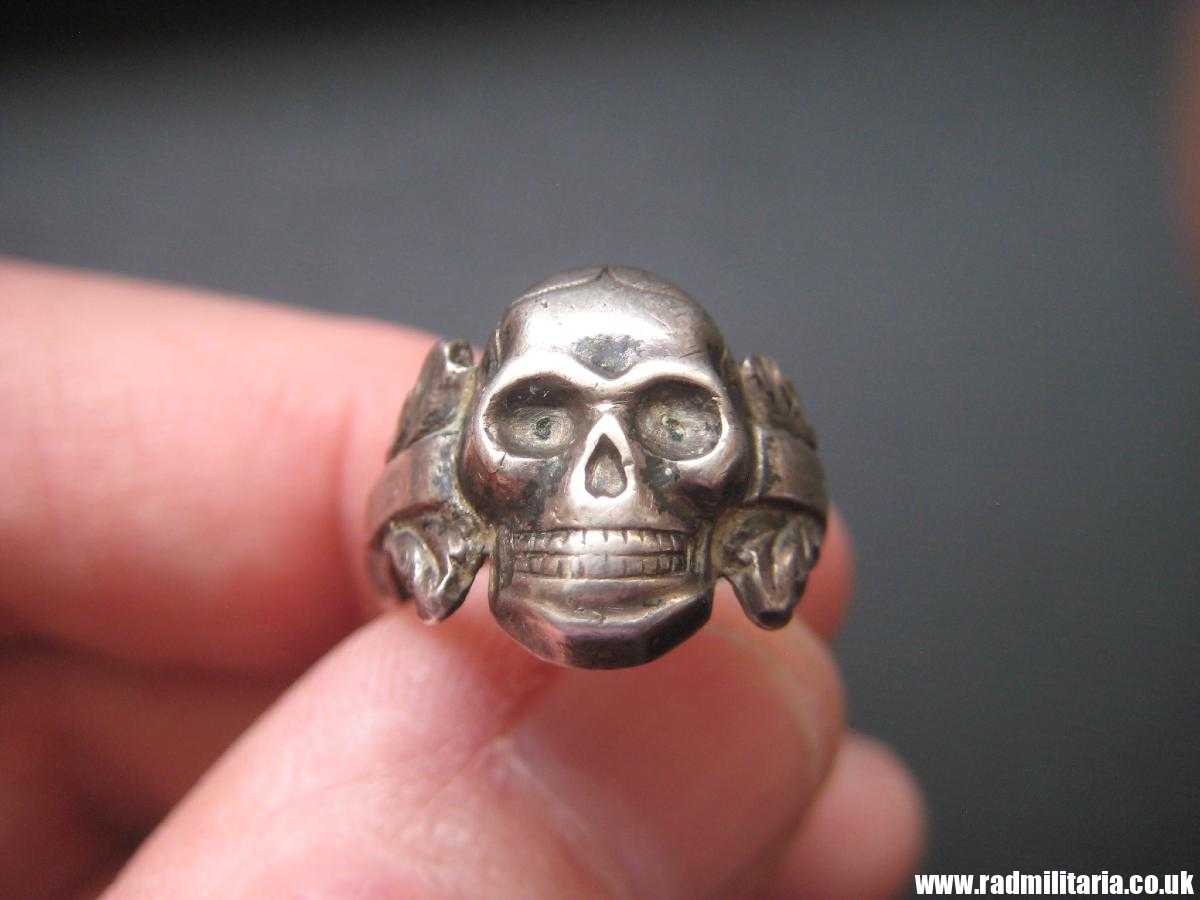 & WW2 original Waffen SS officer - SKULL RING, DEATH HEAD RING, silver "800". - Image 27