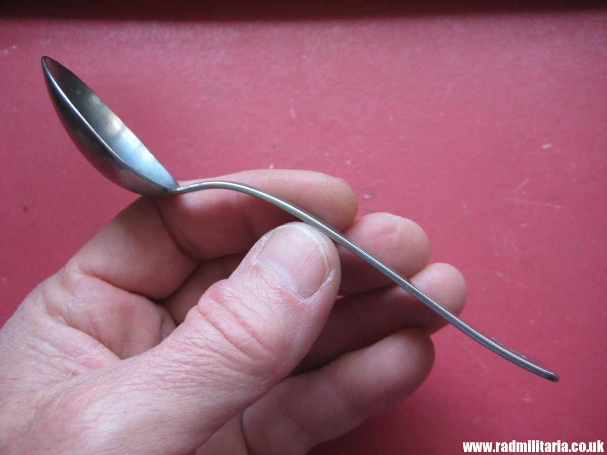 & WW2 German TEA SPOON with swastika, maker: HMZ Rostfrei - LEITZ M.D.A Sch.d.A. good condition, rare !! - Image 3