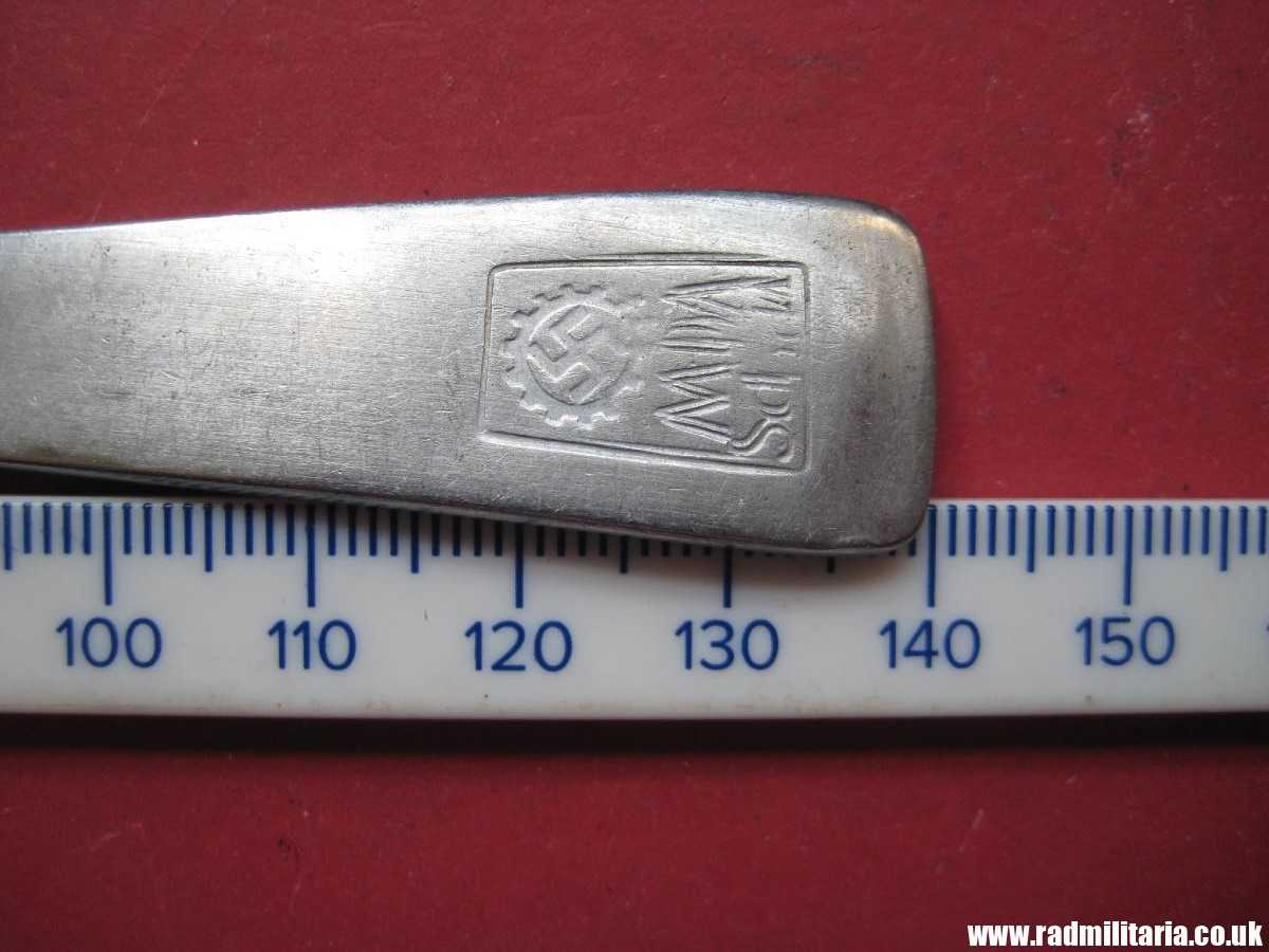 & WW2 German TEA SPOON with swastika, maker: HMZ Rostfrei - LEITZ M.D.A Sch.d.A. good condition, rare !! - Image 22