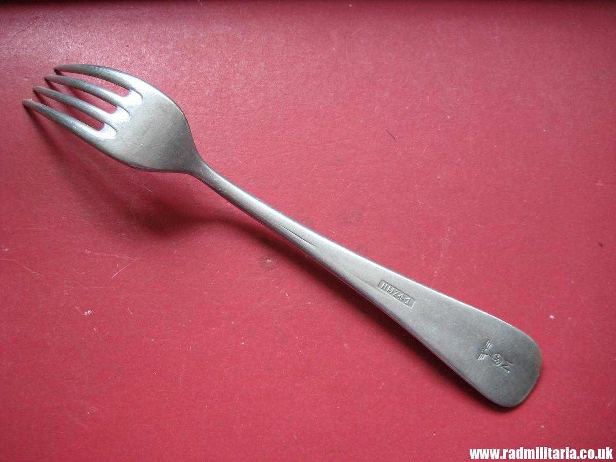 & WW2 original German KRIEGSMARINE FORK aluminum marked: "M" and "HMZ 41" 3rd REICH CUTLERY. - Image 3