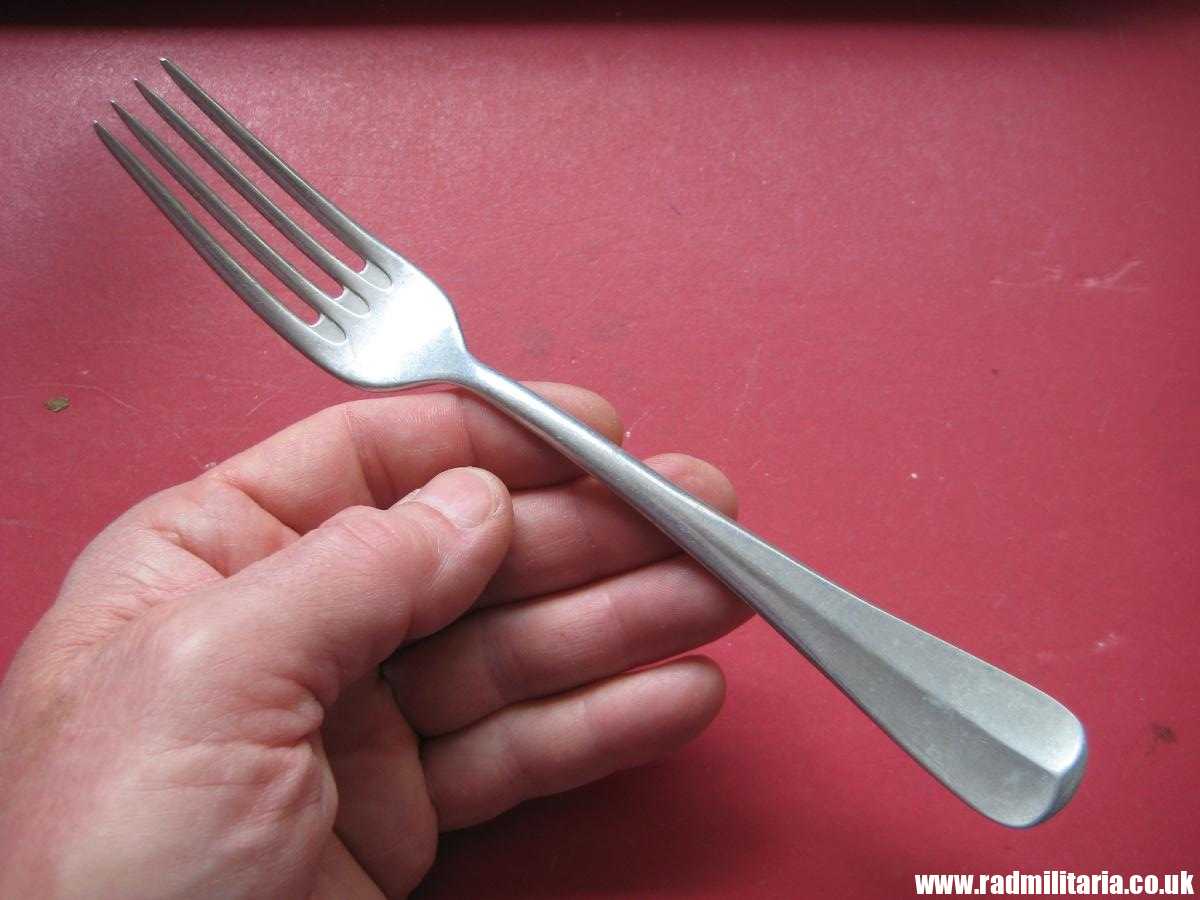 & WW2 original German KRIEGSMARINE FORK aluminum marked: "M" and "HMZ 41" 3rd REICH CUTLERY. - Image 15