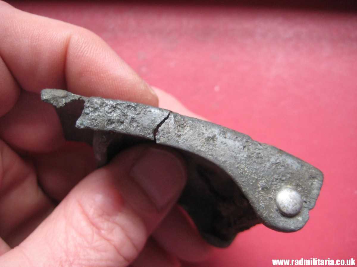 & WW2 original German Hitler Youth HJ BELT BUCKLE, marked: RZM M4/44. metal detecting find. - Image 9