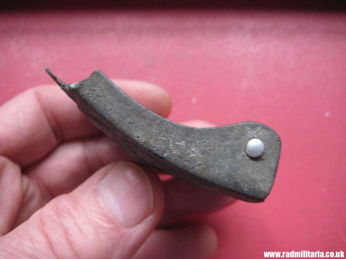 & WW2 original German Hitler Youth HJ BELT BUCKLE, marked: RZM M4/44. metal detecting find. - Image 10