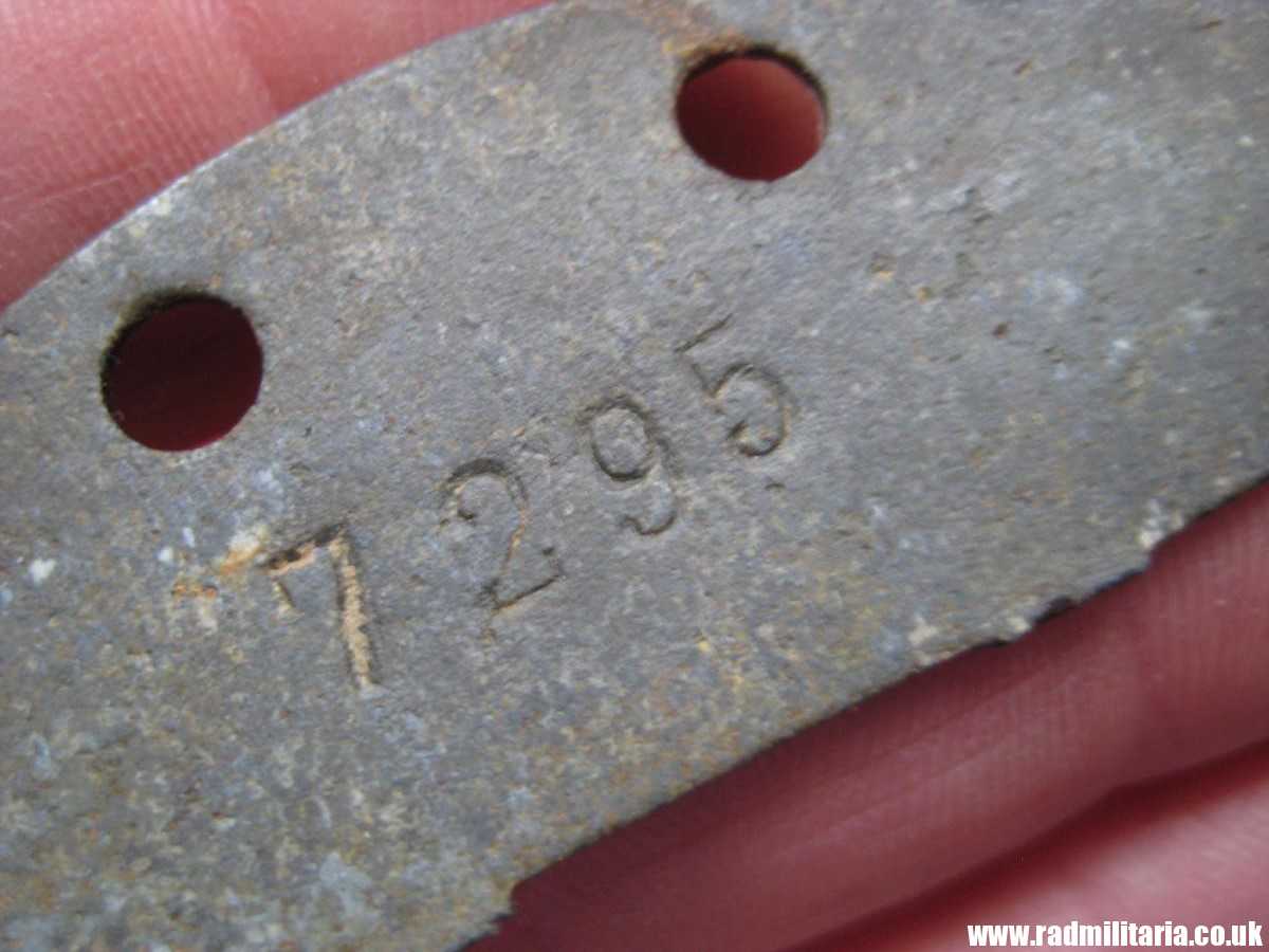 & WW2 original SS DOG TAG ID Disc: Totenkopf Div: SS-T. Jnf. Ers. Btl. III, genuine. - Image 5