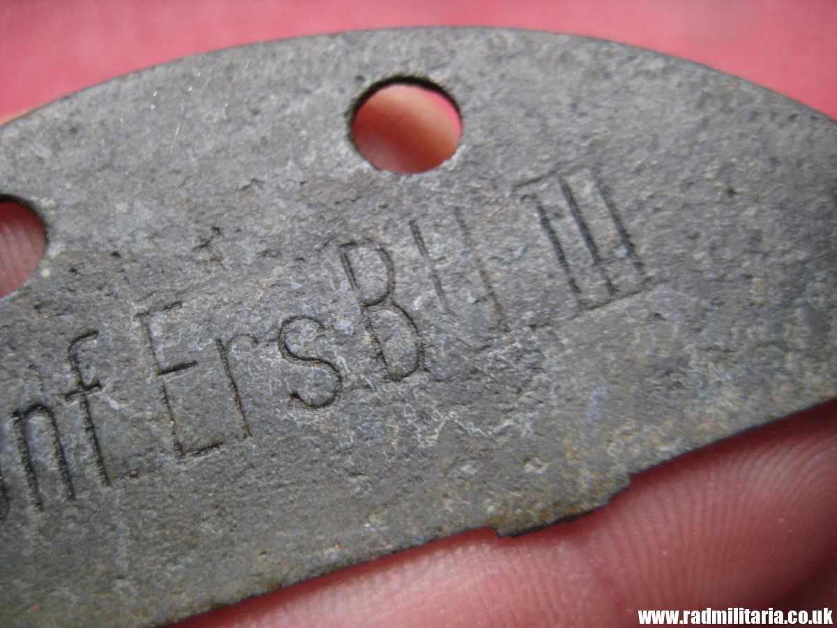 & WW2 original SS DOG TAG ID Disc: Totenkopf Div: SS-T. Jnf. Ers. Btl. III, genuine. - Image 4