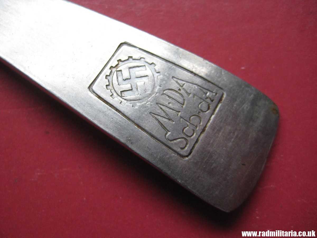 & WW2 German SPOON with swastika from LEITZ FACTORY marking: M.D.A Sch.d.A. Rostfrei-Stahl good condition, rare !! - Image 4