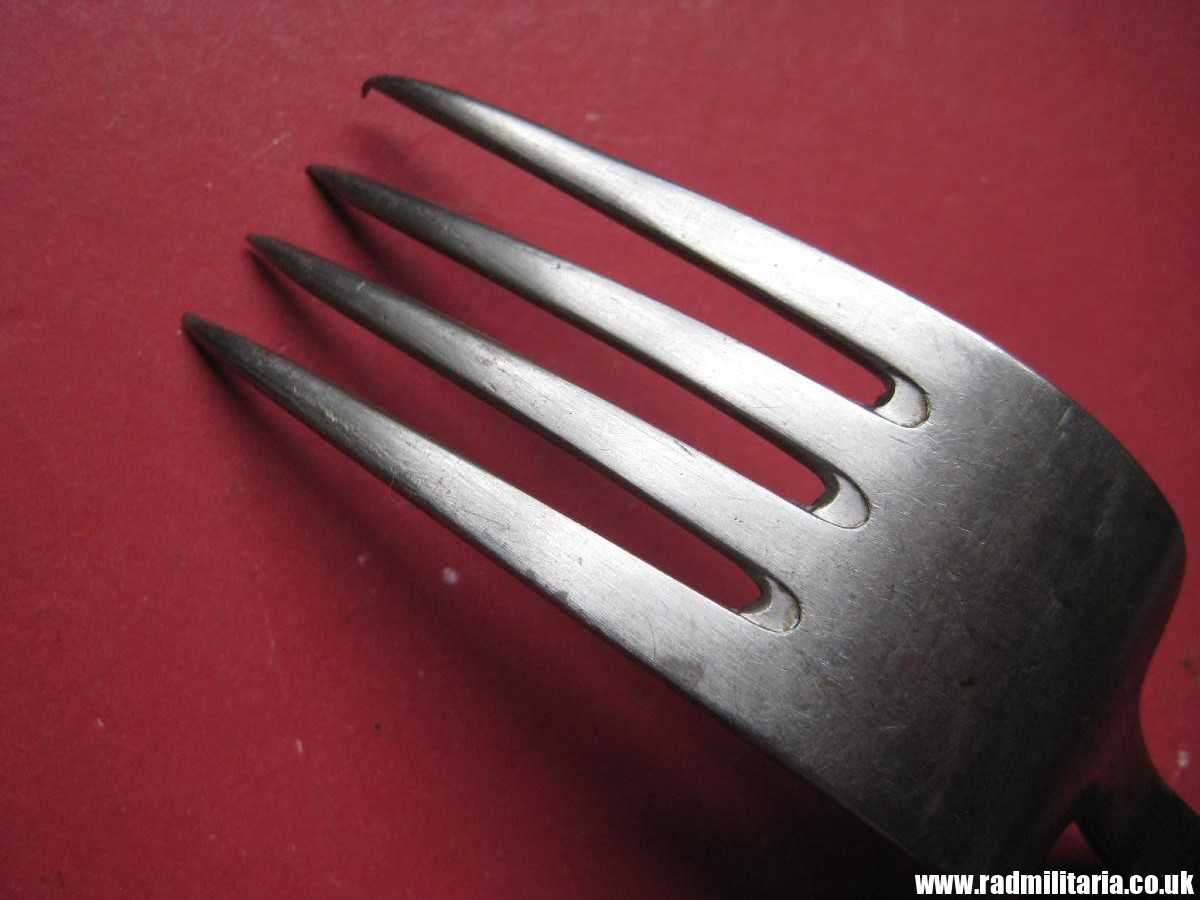& WW2 German FORK with swastika from LEITZ FACTORY marking: M.D.A Sch.d.A. HMZ Rostfrei - good condition, rare !! - Image 8